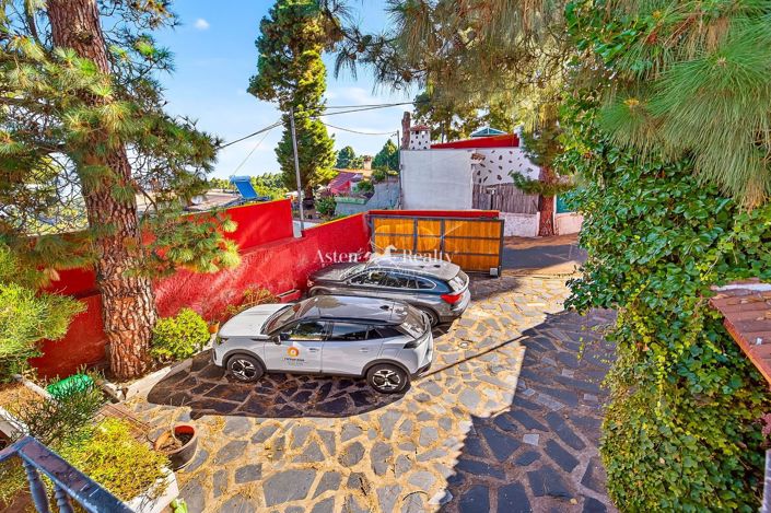 Image No.3-4 Bed Villa for sale