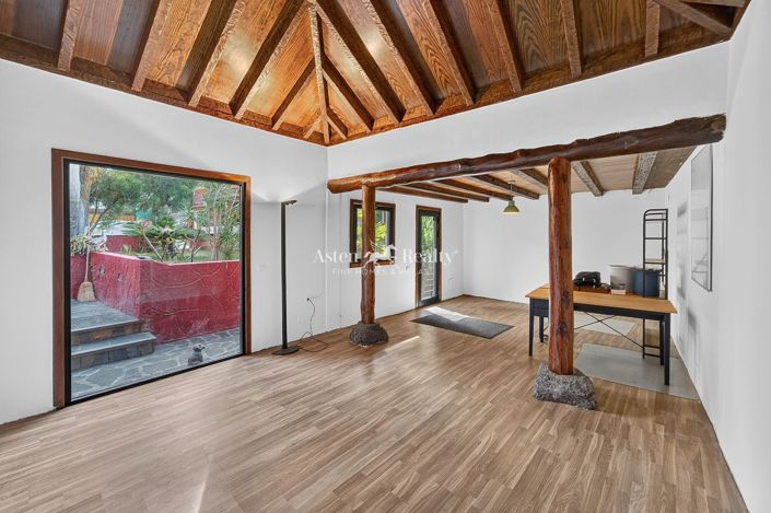 Image No.35-4 Bed Villa for sale