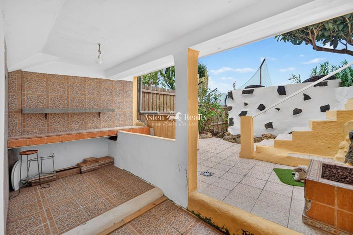 Image No.28-2 Bed House for sale