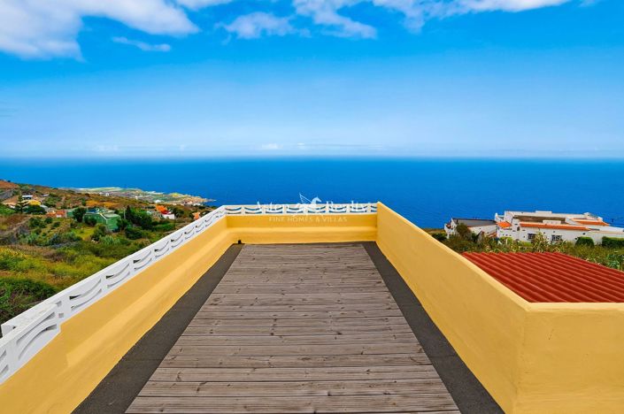 Image No.30-2 Bed House for sale