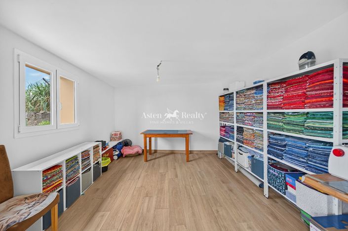 Image No.34-2 Bed House for sale