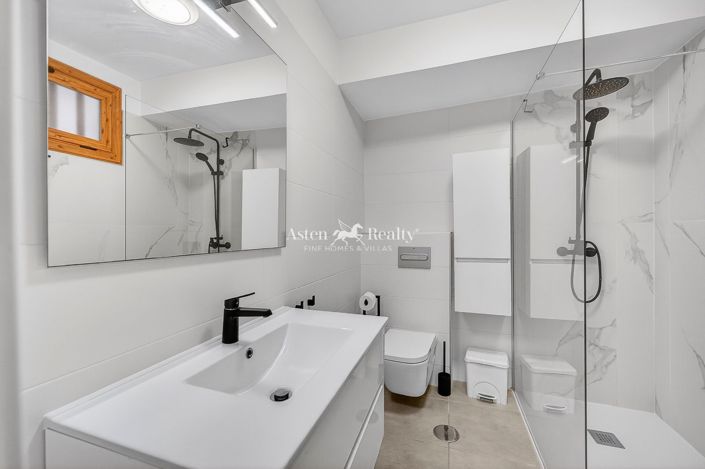 Image No.13-1 Bed Apartment for sale