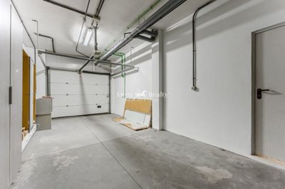 28115650