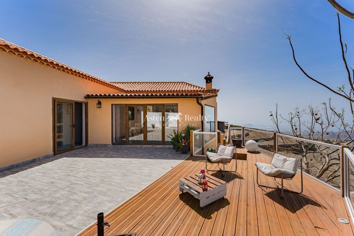Image No.34-6 Bed Villa for sale