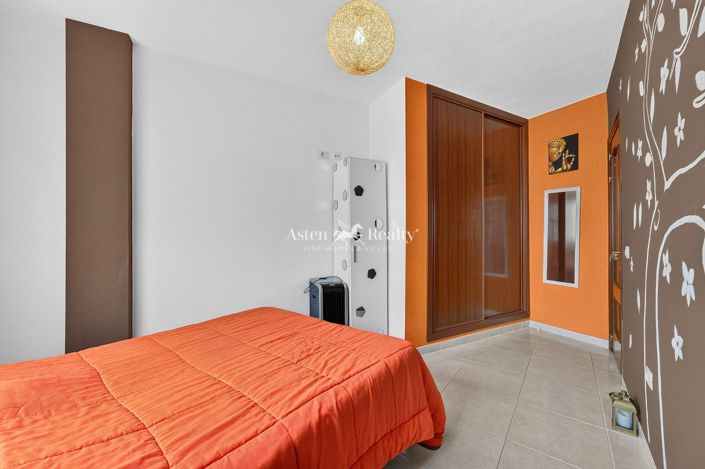Image No.11-1 Bed Flat for sale