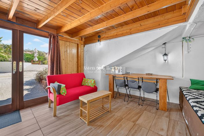 Image No.26-5 Bed House for sale