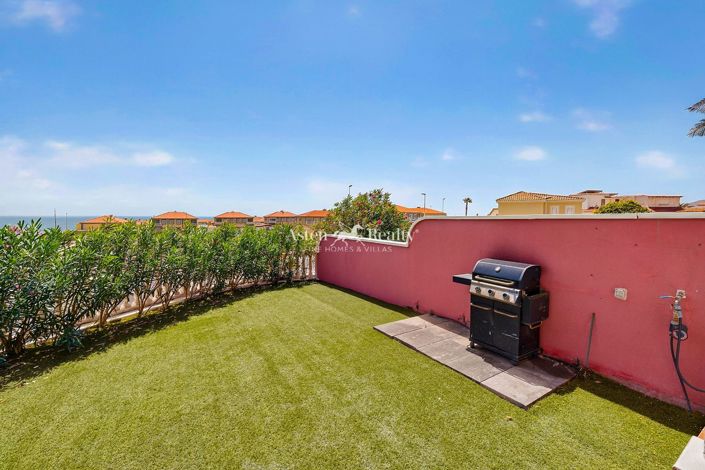 Image No.18-3 Bed House for sale