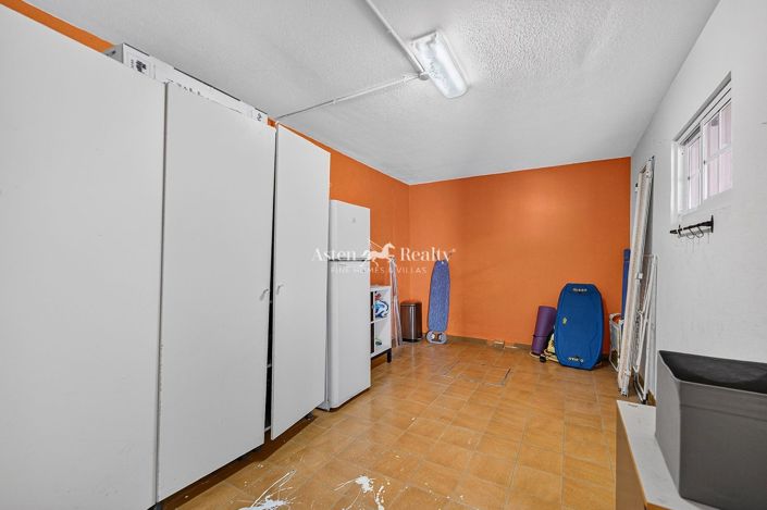 Image No.44-3 Bed House for sale