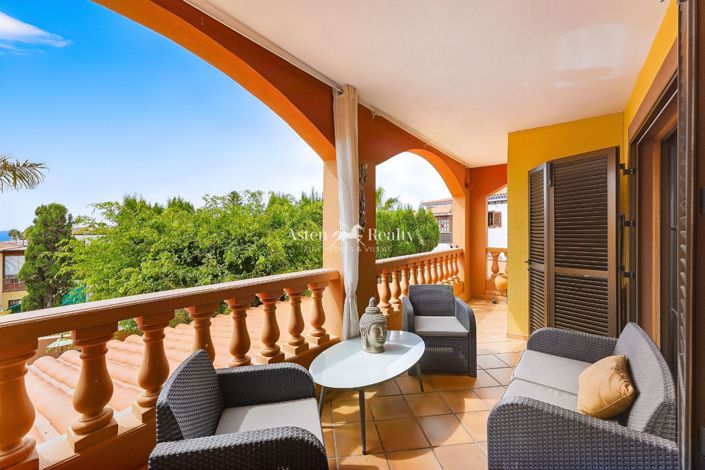 Image No.10-3 Bed Apartment for sale