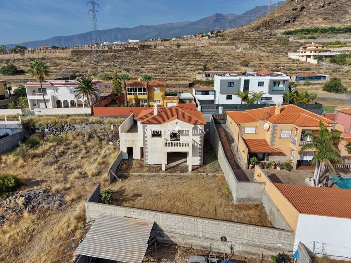 Image No.22-4 Bed Villa for sale