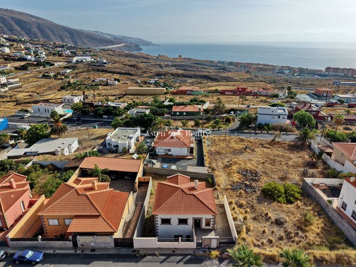 Image No.25-4 Bed Villa for sale