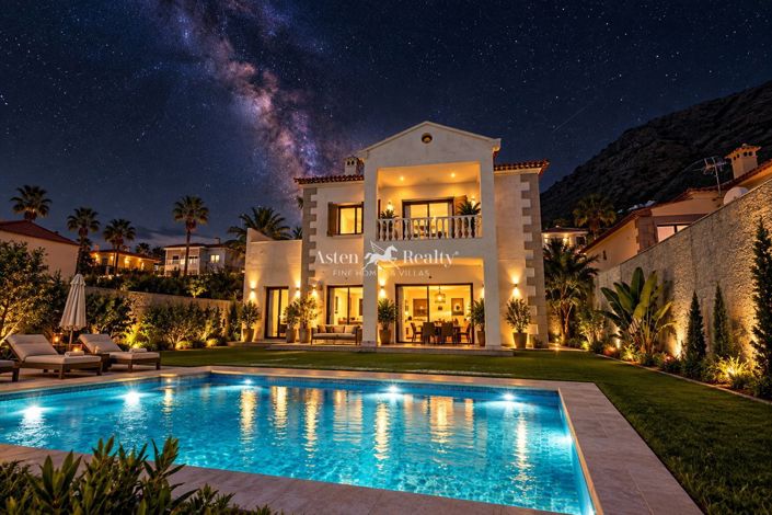 Image No.30-4 Bed Villa for sale