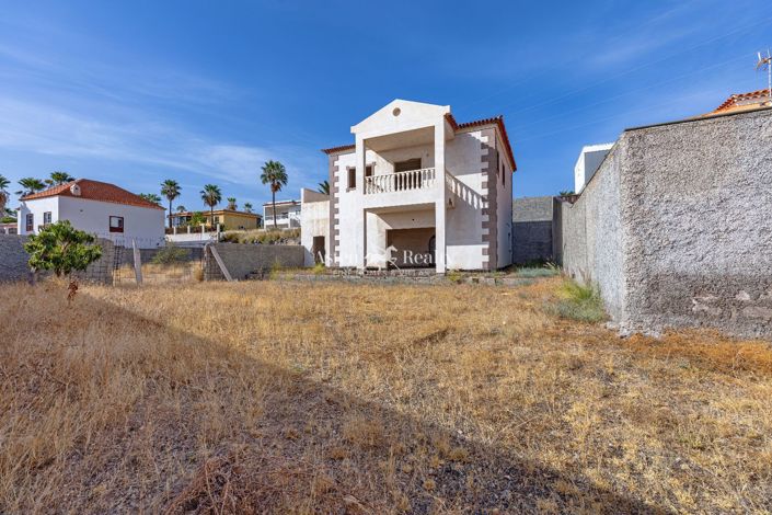 Image No.6-4 Bed Villa for sale
