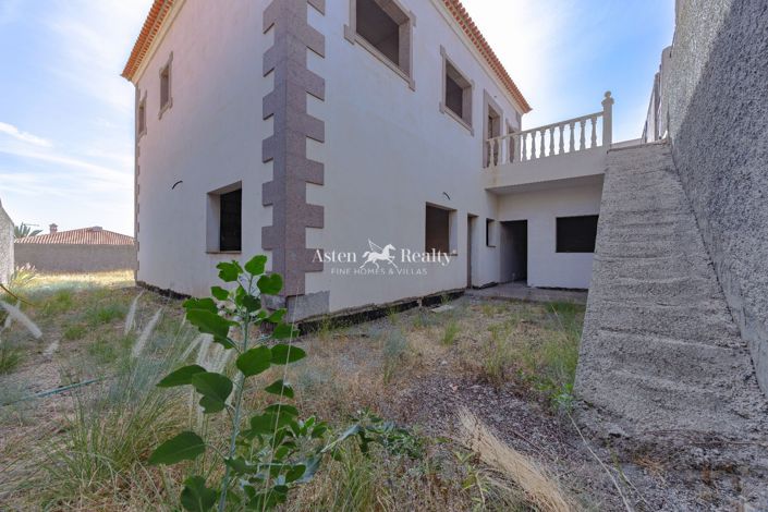 Image No.7-4 Bed Villa for sale