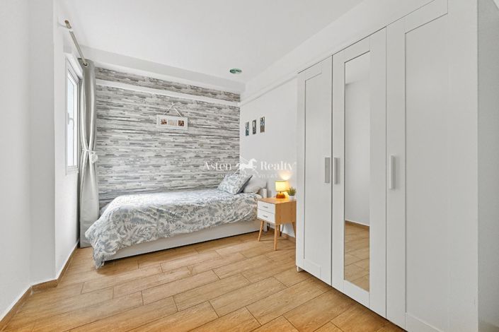 Image No.16-4 Bed Penthouse for sale
