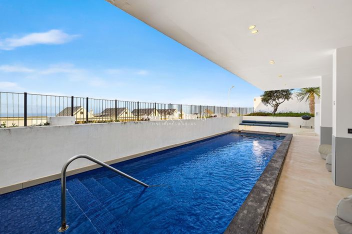 Image No.35-3 Bed Villa for sale