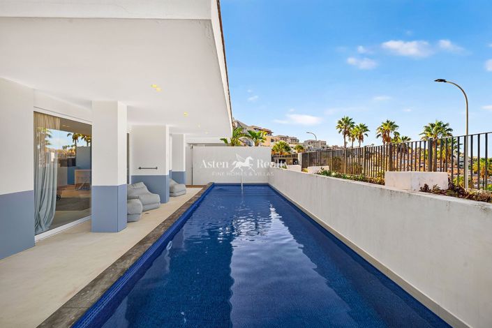 Image No.36-3 Bed Villa for sale