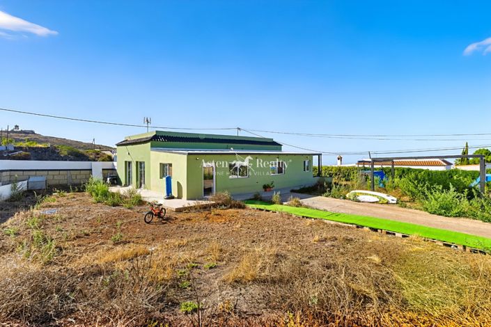 Image No.18-3 Bed House for sale