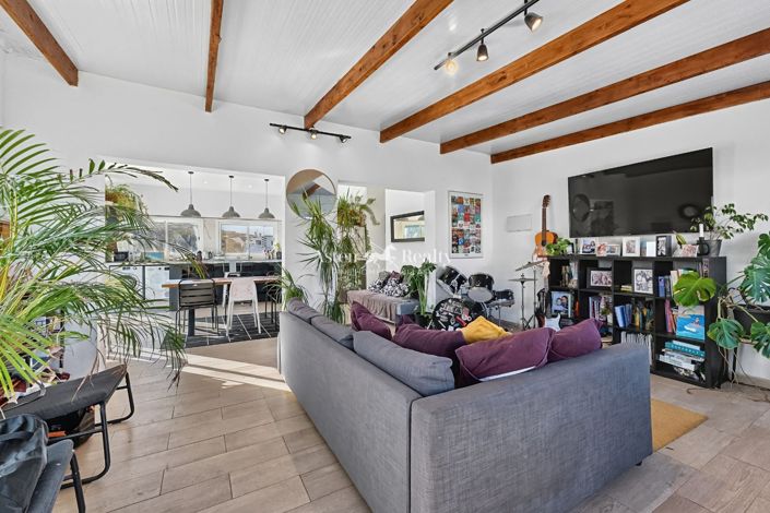 Image No.2-3 Bed House for sale