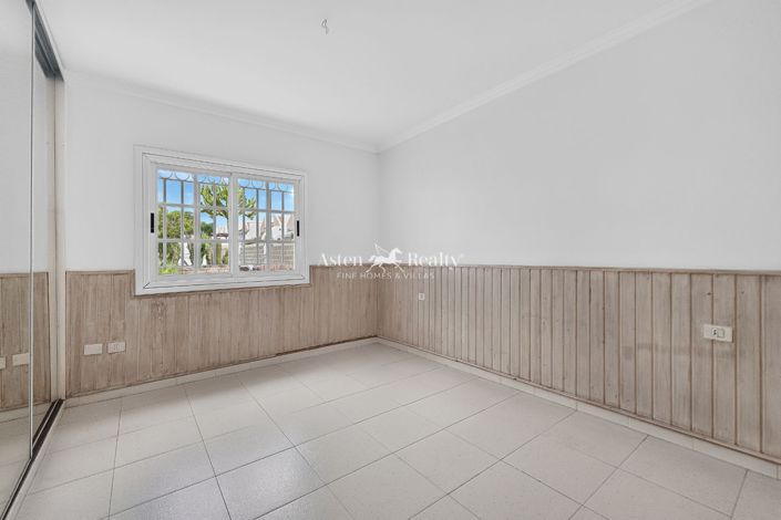 Image No.11-1 Bed Apartment for sale