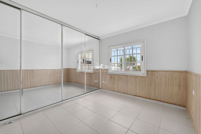 Image No.12-1 Bed Apartment for sale