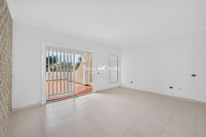 Image No.4-1 Bed Apartment for sale