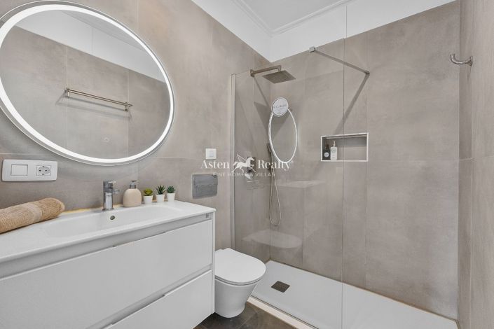 Image No.16-2 Bed Apartment for sale