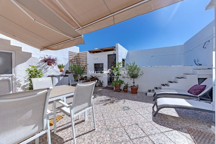 Image No.29-3 Bed House for sale