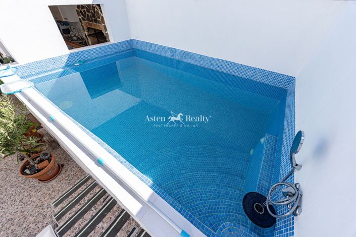 Image No.31-3 Bed House for sale