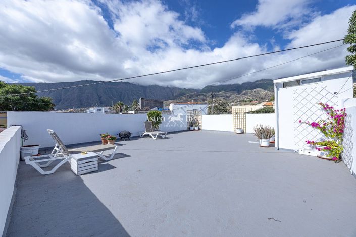 Image No.35-3 Bed House for sale