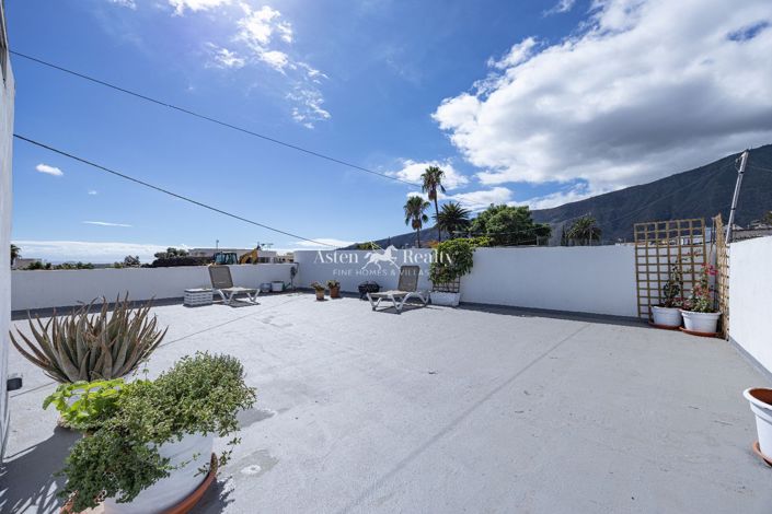 Image No.36-3 Bed House for sale