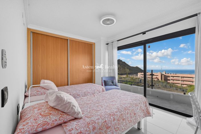 Image No.31-3 Bed Villa for sale