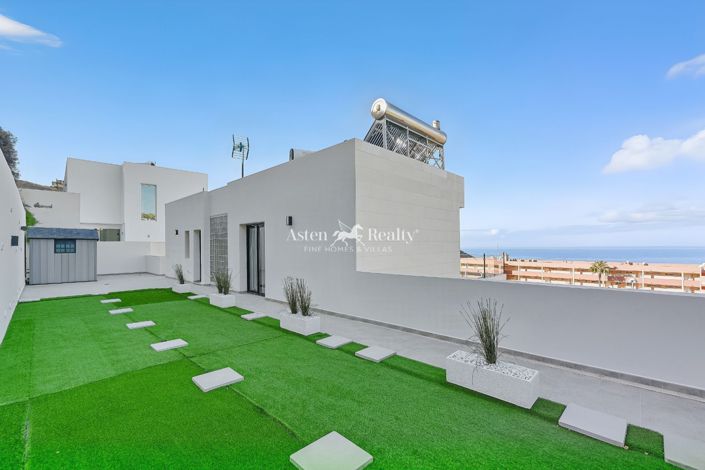 Image No.40-3 Bed Villa for sale