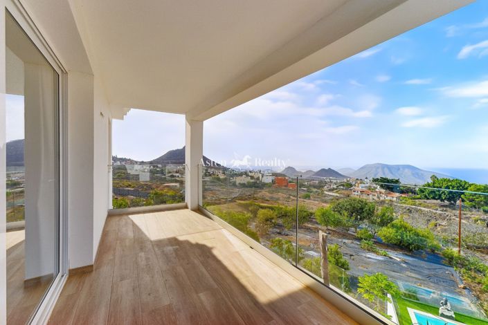 Image No.20-5 Bed Villa for sale