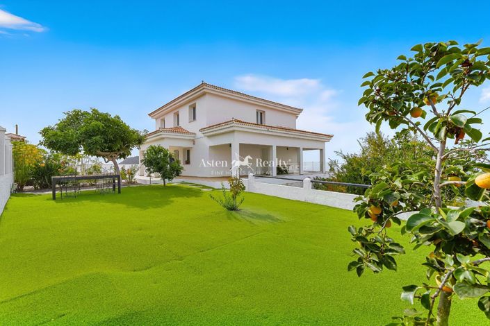 Image No.3-5 Bed Villa for sale