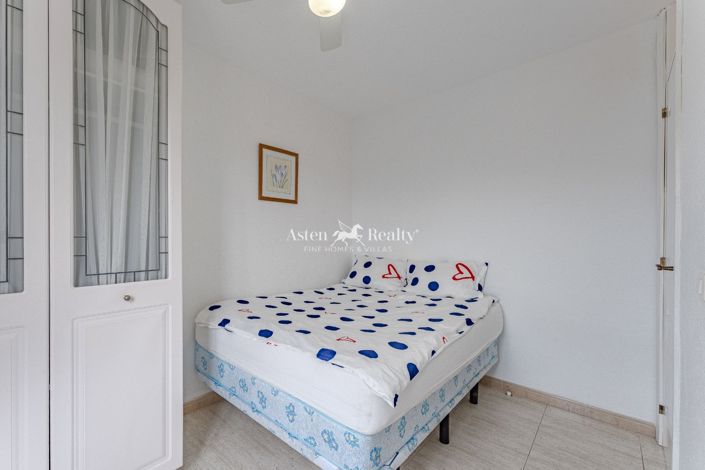 Image No.16-3 Bed Flat for sale