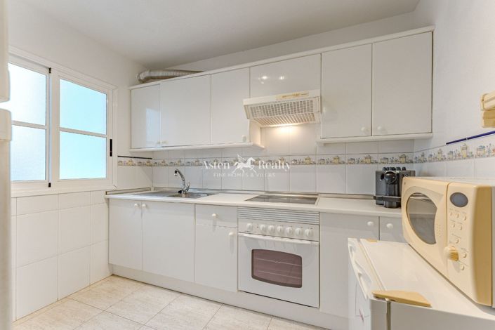 Image No.6-3 Bed Flat for sale