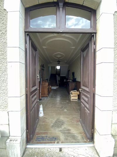 Image No.3-5 Bed House for sale