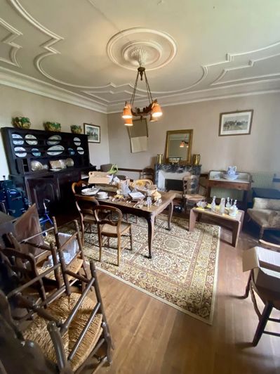 Image No.6-5 Bed House for sale