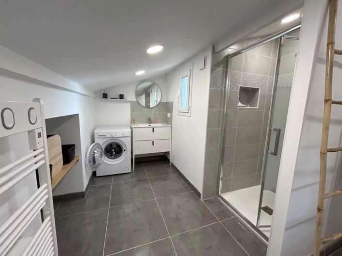 Image No.14-3 Bed House for sale