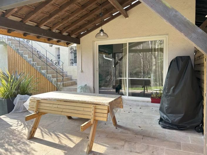 Image No.17-3 Bed House for sale