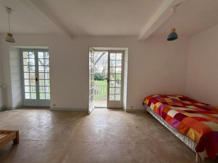 Image No.7-4 Bed House for sale