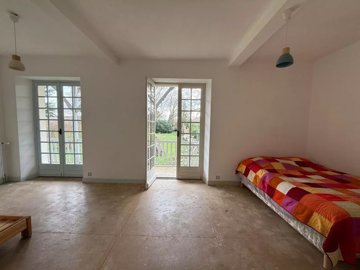 4ce32c24895f21b3d3068dfdc7899d809ed84bc129192