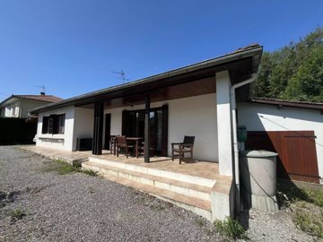 1 - Salies-de-Bearn, House