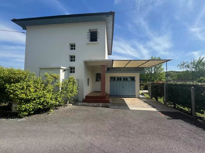 Image No.1-3 Bed House for sale