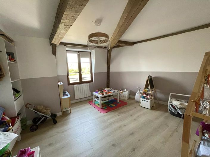 Image No.11-4 Bed House for sale