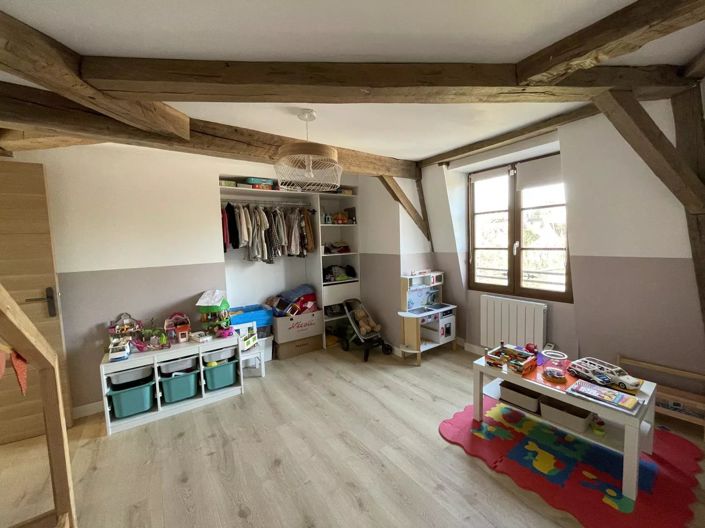 Image No.12-4 Bed House for sale