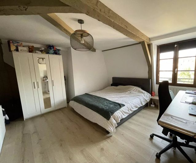 Image No.9-4 Bed House for sale