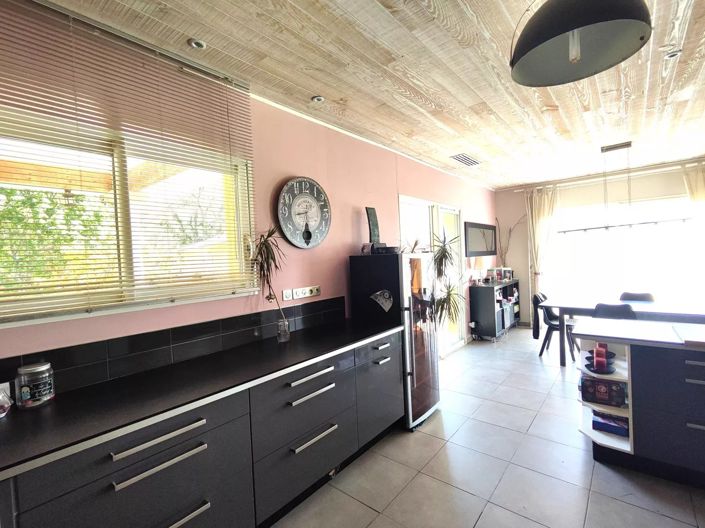 Image No.5-3 Bed House for sale