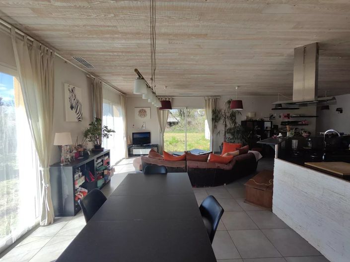 Image No.7-3 Bed House for sale